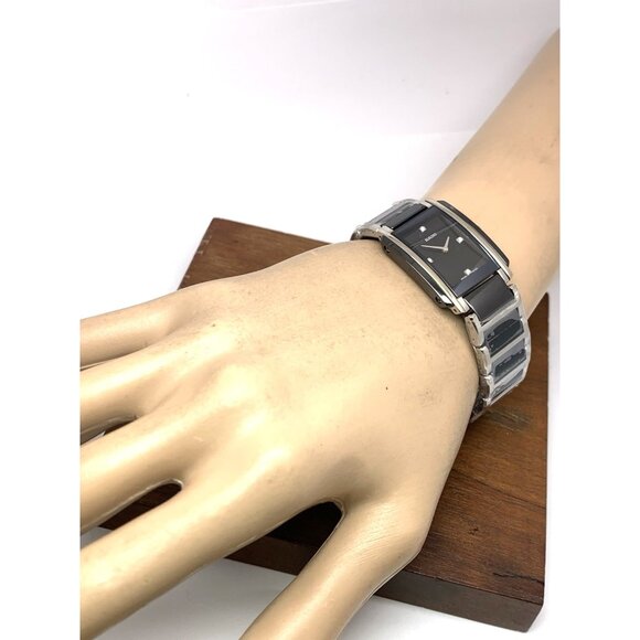 Rado Women's Watch R20613712 Integral Swiss Quartz Diamond Ceramic Tank 23mm - Picture 5 of 16